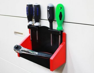 Magnetic Can Holder